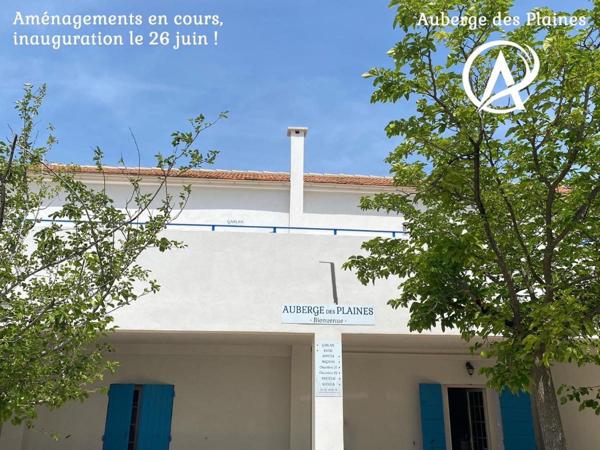 Auberge Des Plaines - Appart'Hotel Arles Exterior foto