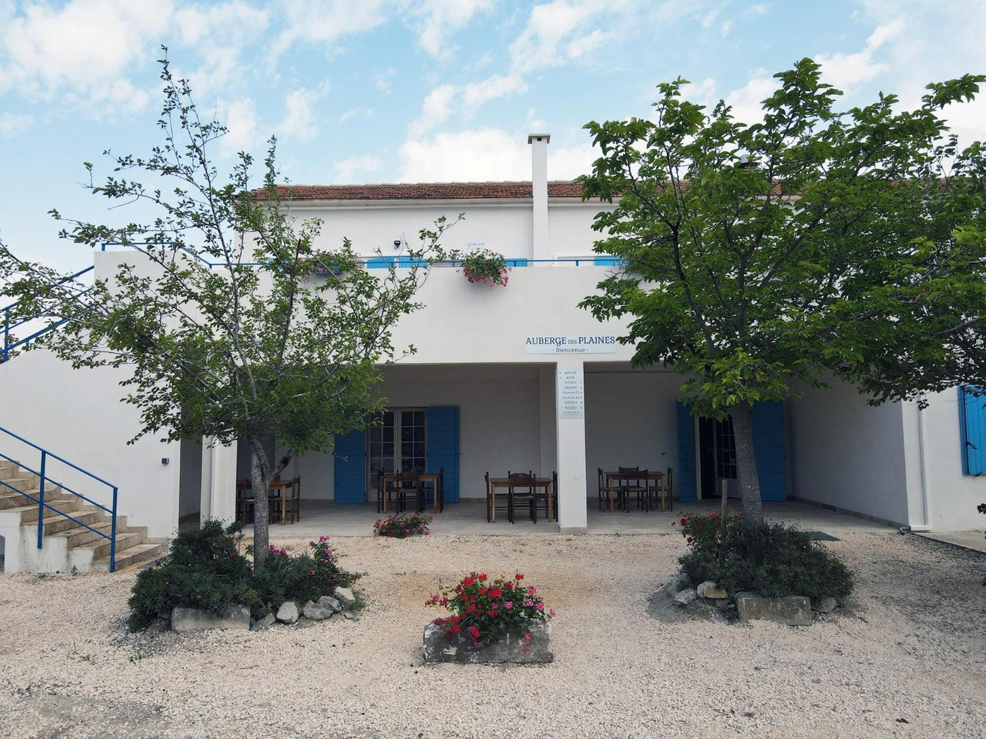 Auberge Des Plaines - Appart'Hotel Arles Exterior foto